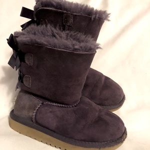UGG Bailey bow purple boots